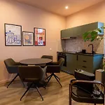 Riche Ξενοδοχείο