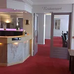 Ξενοδοχείο Riche 3*