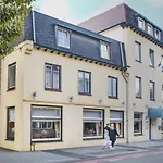 Ξενοδοχείο Riche 3*