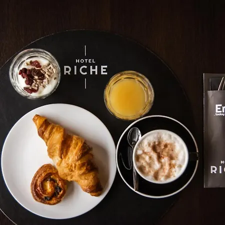Riche 호텔 3*